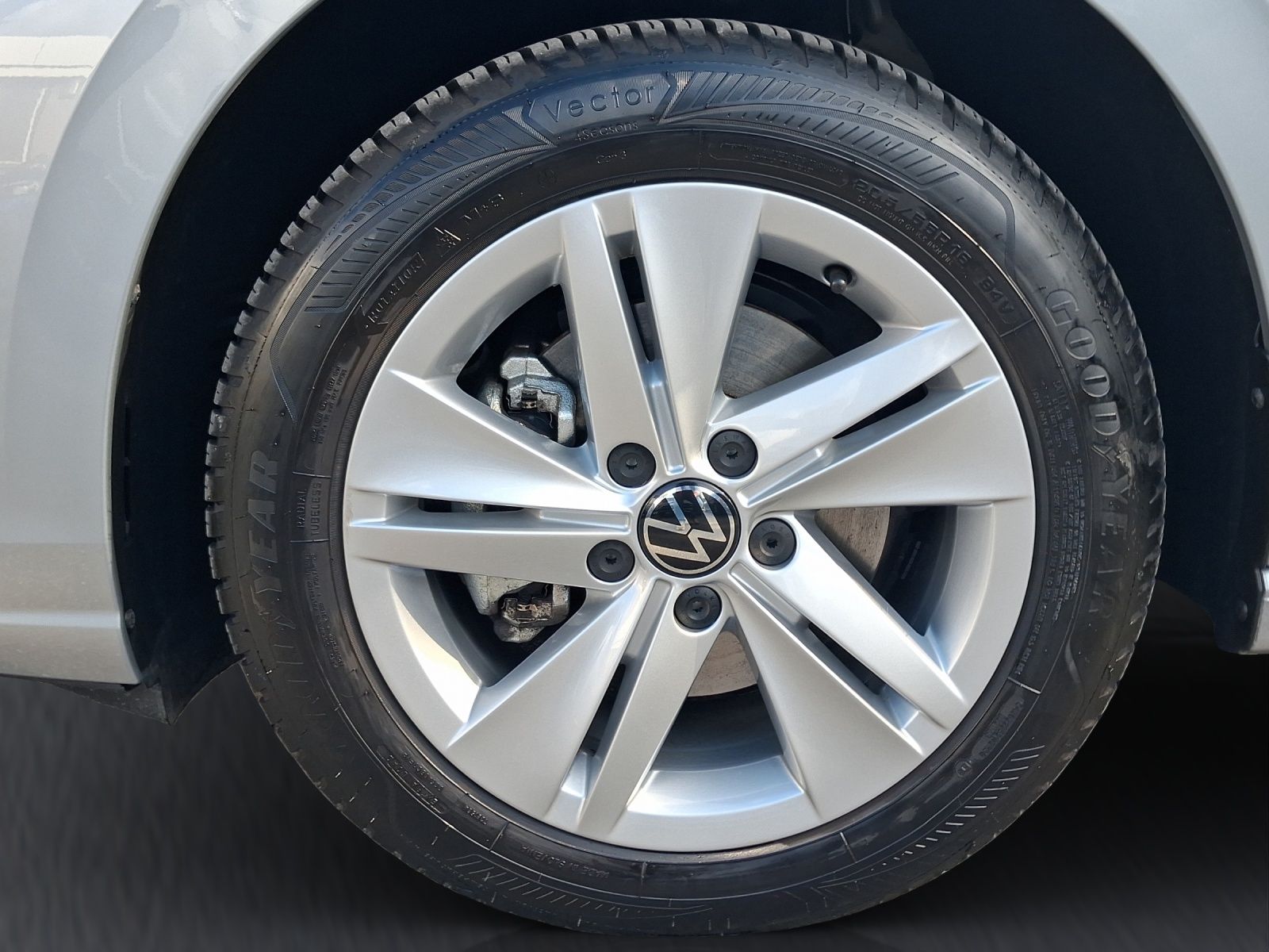 Volkswagen Golf - Bild 15