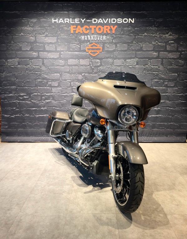 Harley-Davidson Street Glide Special 
