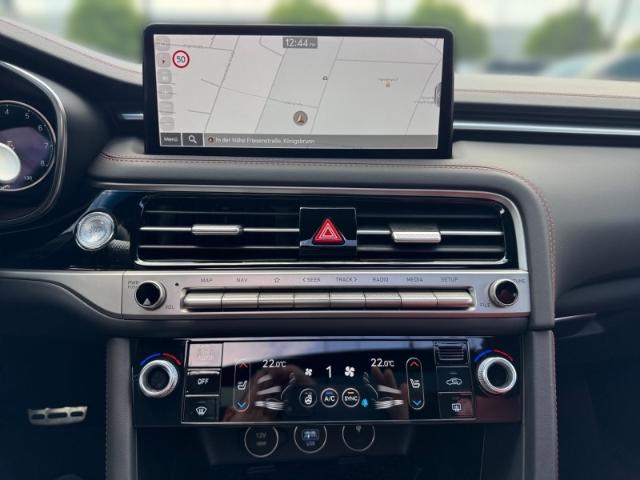 Genesis G70 Sedan 2.0T RWD Sport Sportpaket AD Panorama 