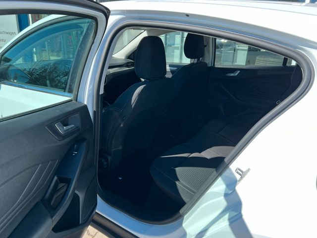 Focus 1,5 EcoBlue 88kW Titanium*Sync3*Kamera*PDC