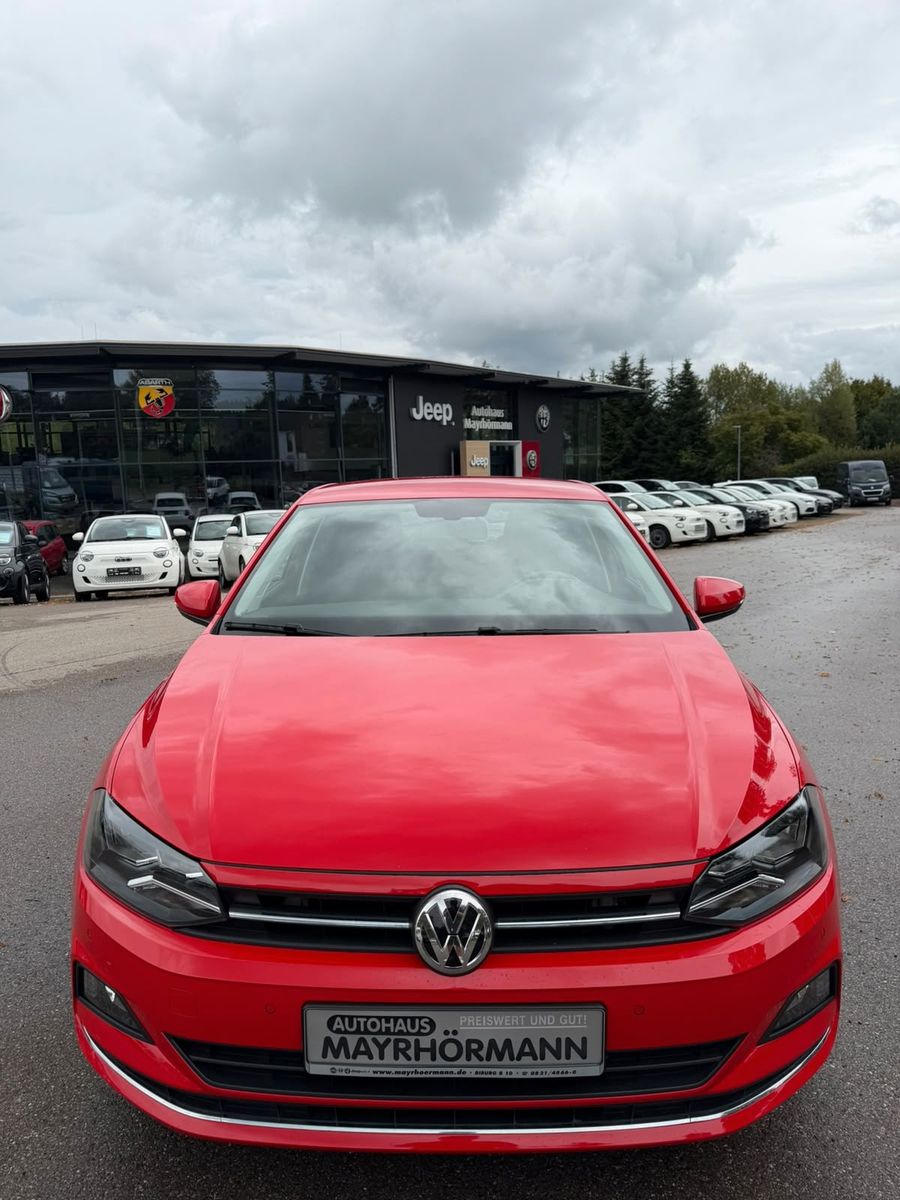 Fahrzeugabbildung Volkswagen Polo VI Highline Automatik Sitzhzg Abstand uvm.