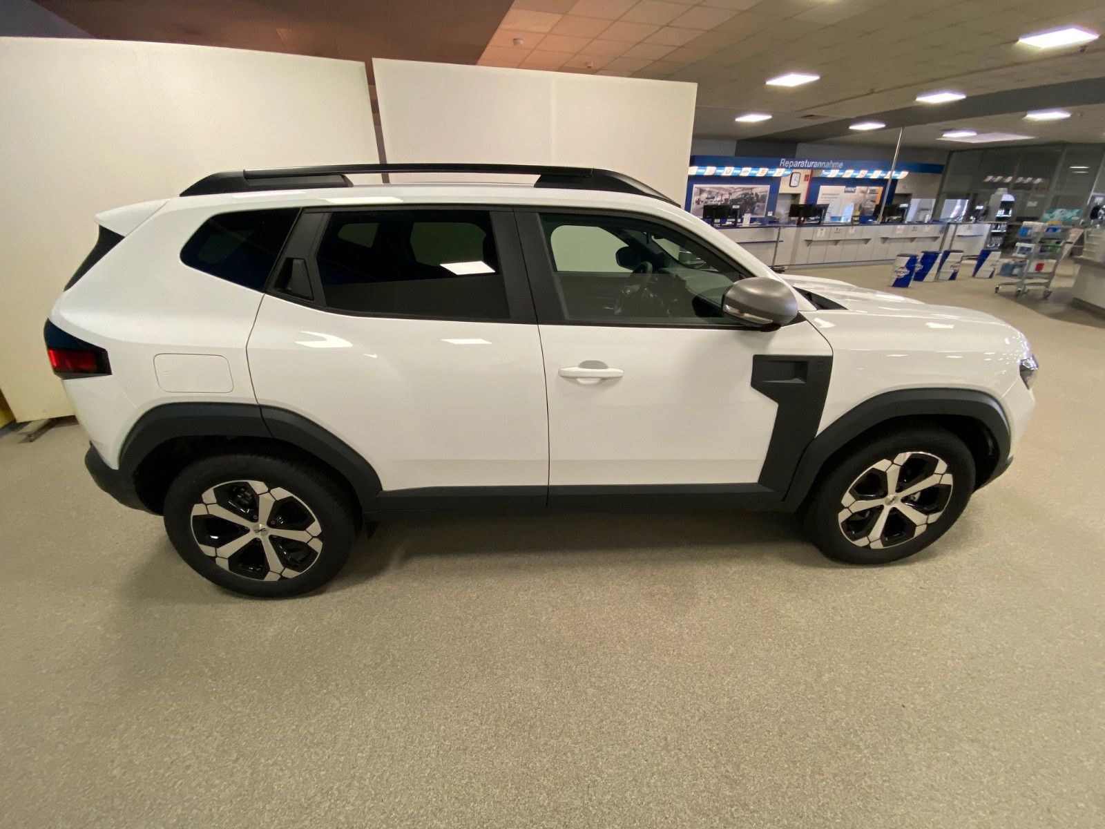 Fahrzeugabbildung Dacia Duster TCe 130 Journey+NAVI+KAMERA+18"+GARANTIE+