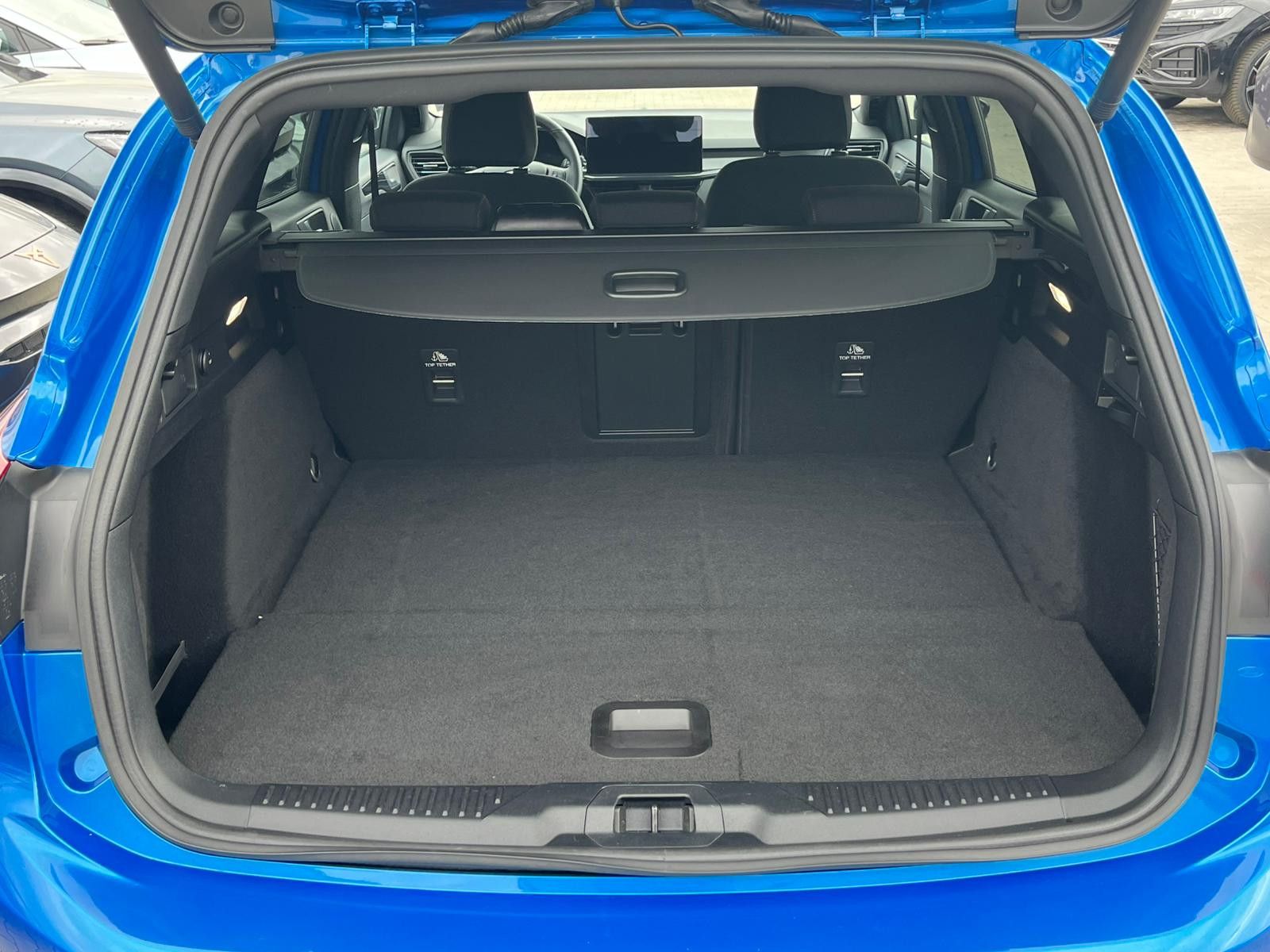 Fahrzeugabbildung Ford Focus 1.0 ST-Line X MATRIX*B&amp;O*ACC*KAM*APP*LHZ