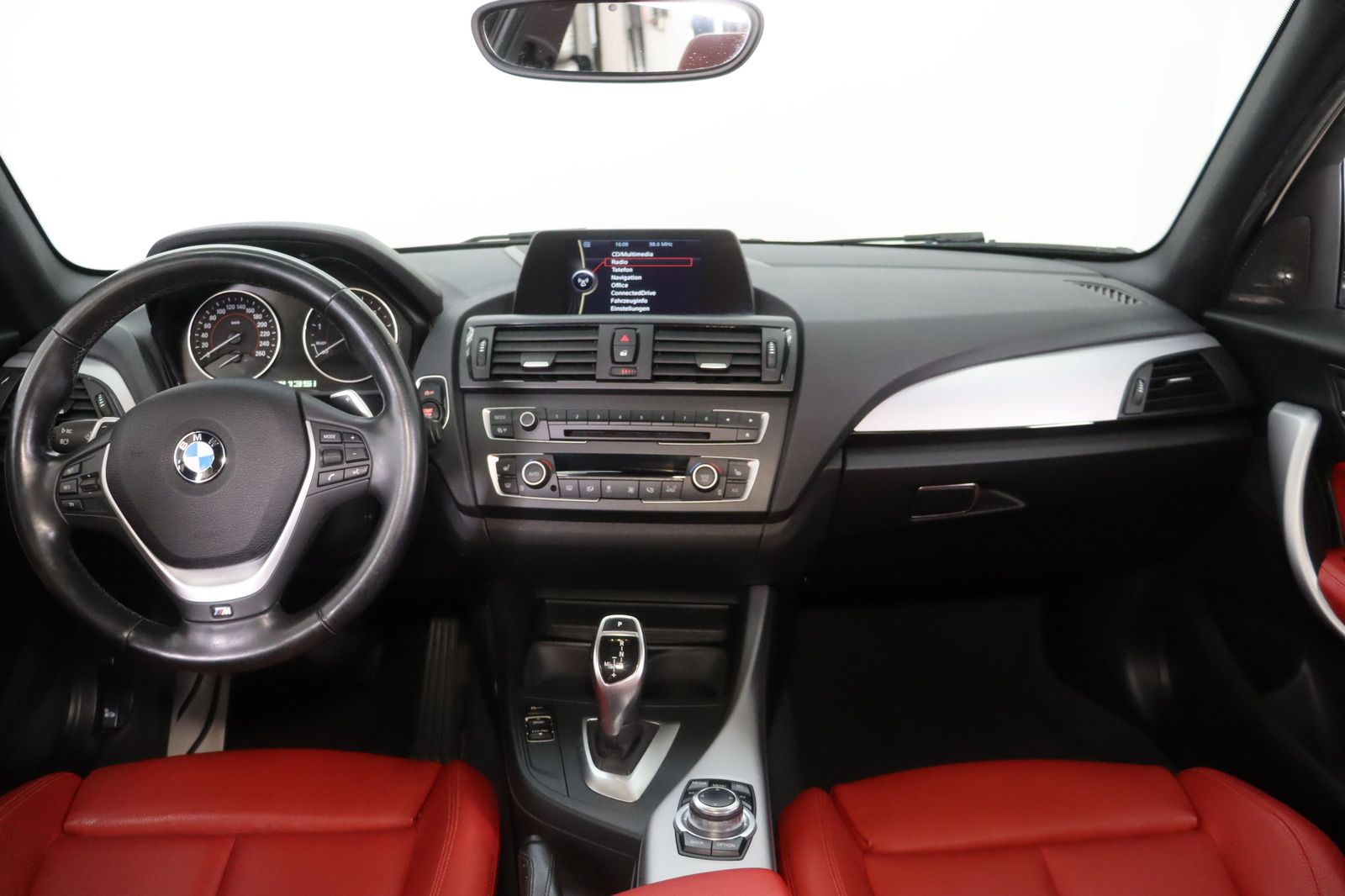 Fahrzeugabbildung BMW M135i xDrive