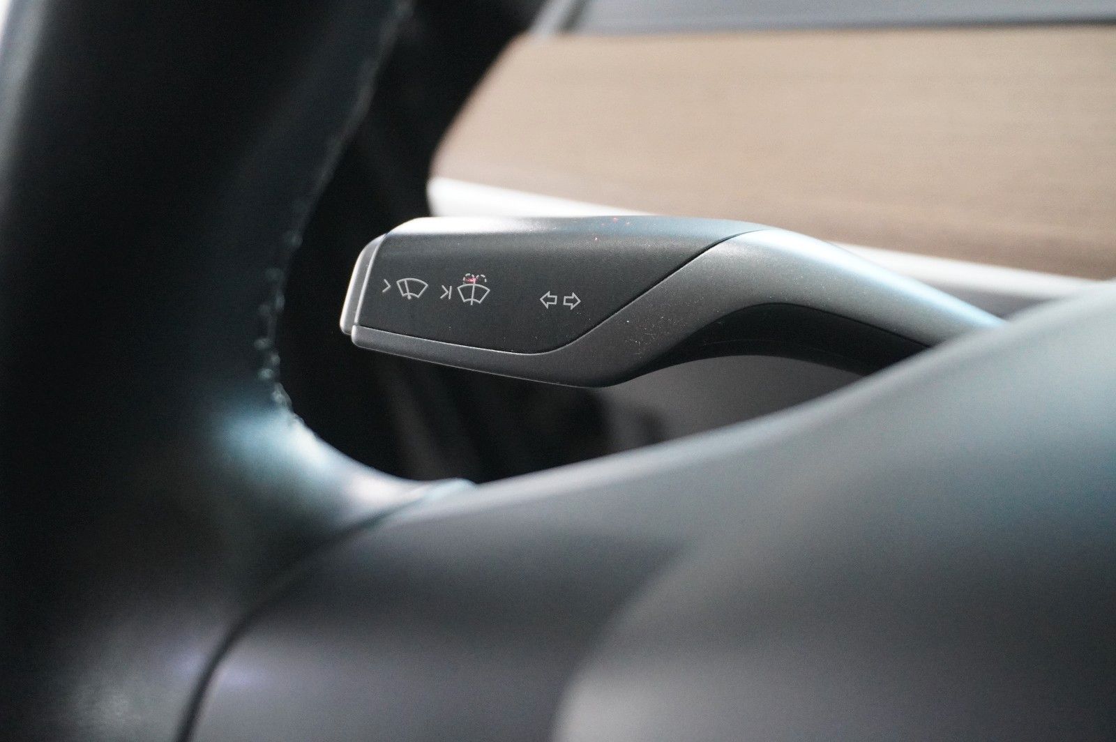 Fahrzeugabbildung Tesla Model 3 LONGRANGE DUAL-MOTOR NAVI/KAMERA/PANO/SH