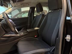 PEUGEOT 308 Automatik NAVI LED SHZ CARPLAY 1.HAND