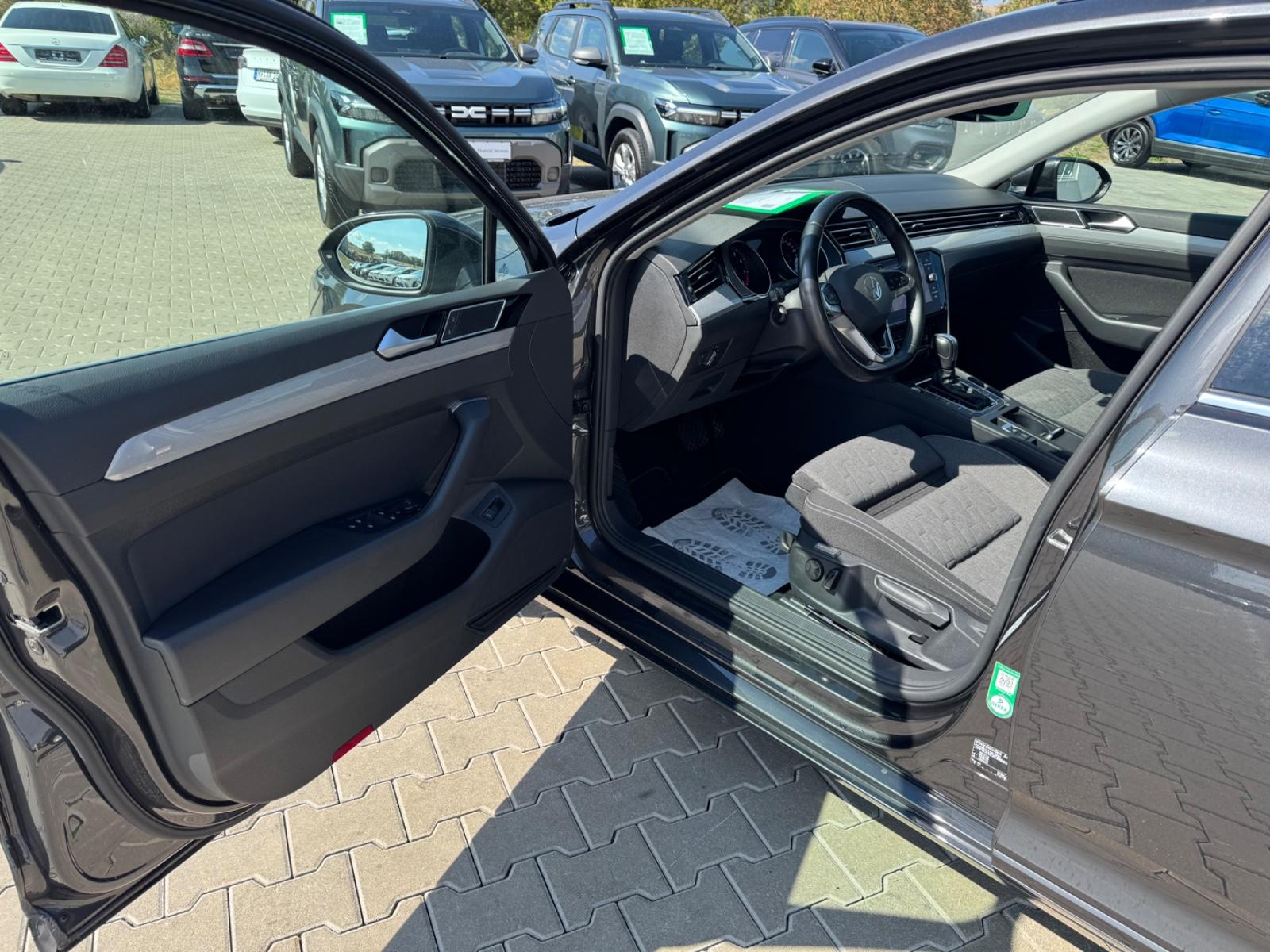 Volkswagen Passat Business, миниатюра 8