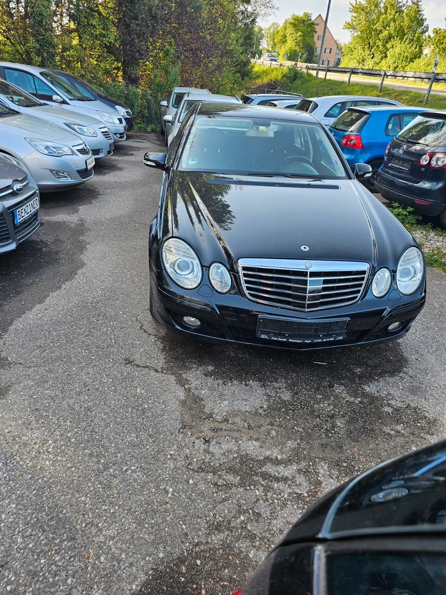 Mercedes-Benz E 220