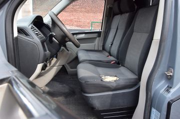 Volkswagen T6 Transporter - 10