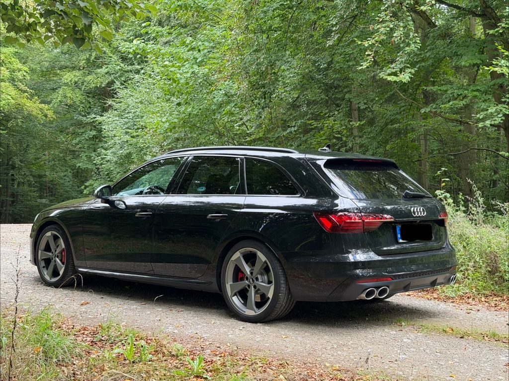 Image of Audi S4
