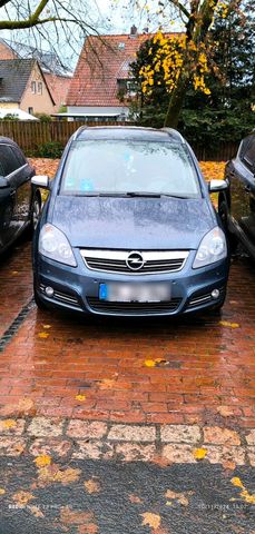 Opel Zafira 2.2 - 7 Sitze -136.000 km.Zahn...