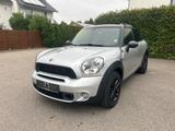 MINI Cooper D Countryman SD - silberne MINI Cooper D Countryman