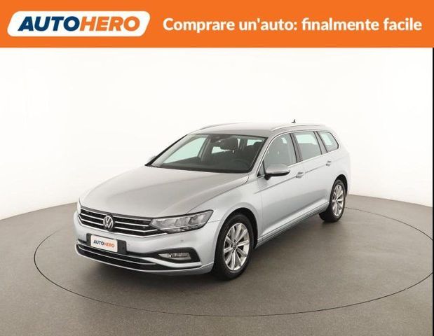 VW VOLKSWAGEN Passat Variant 2.0 TDI SCR EVO DSG Bu