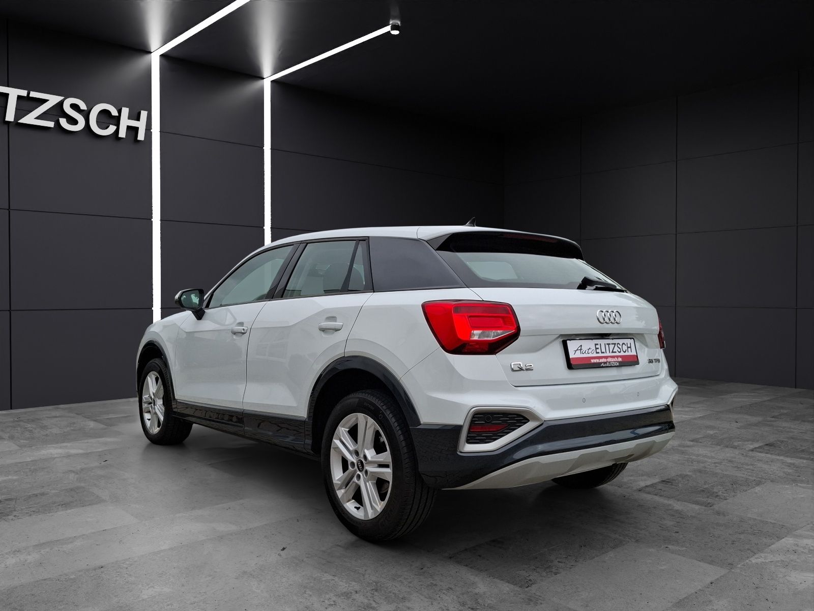 Fahrzeugabbildung Audi Q2 35 TFSI advanced S-tronic LED Navi ACC RFK SH