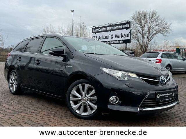 Toyota Auris 1.8 Ltr  Touring Sports Hybrid Executive