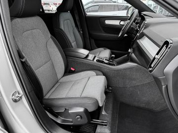 Volvo XC40 - 11
