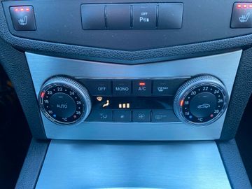 Bild 13 Mercedes-Benz C 200 C Lim. Avantgarde *PANO*SHZ*KLIMAAUTO*TÜV*