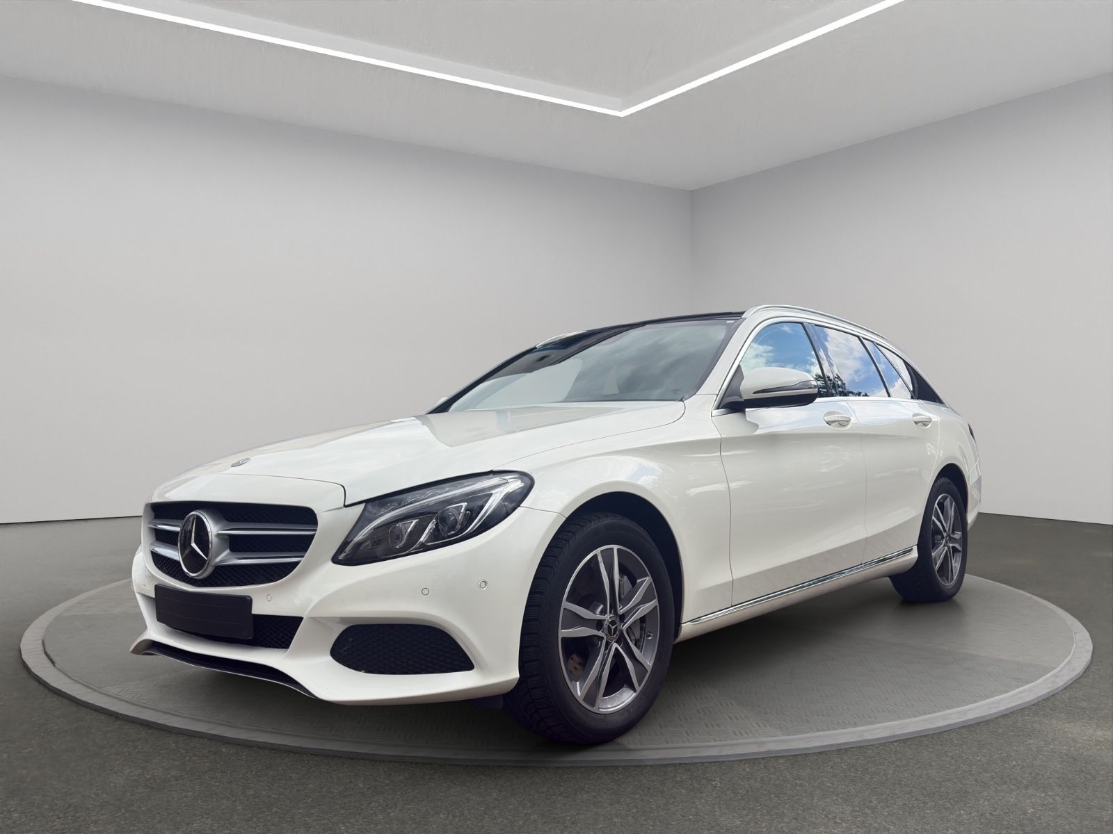 MERCEDES-BENZ C 400 T 4MATIC Pano/Comand/Distronic/AHK