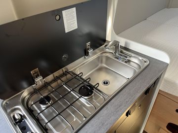 Sunlight Adventure Cliff 600 8G Safety ACC Solar Digital