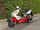 Yamaha Aerox R2013 - YAMAHA ROLLER AEROX