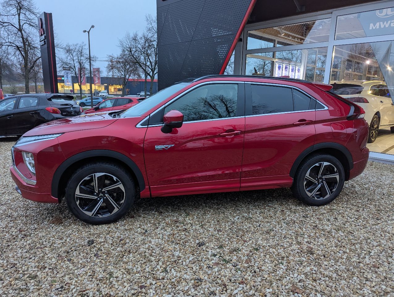 Mitsubishi Eclipse Cross Plug-in Hybrid TOP Leder schwarz imagem 3