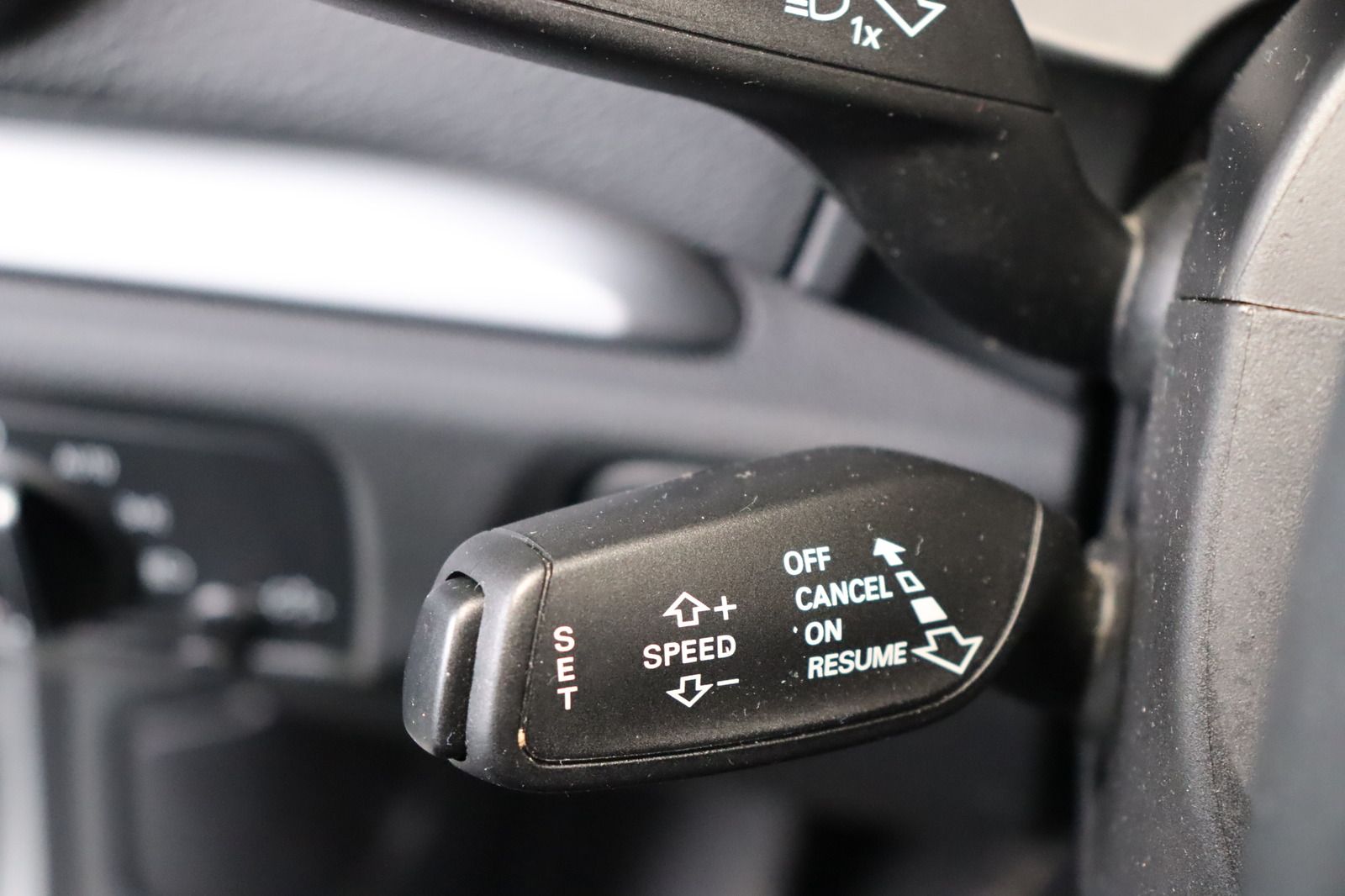 Fahrzeugabbildung Audi A3 1.4 TFSI Ambiente Sportback * Navi * Bi-Xenon