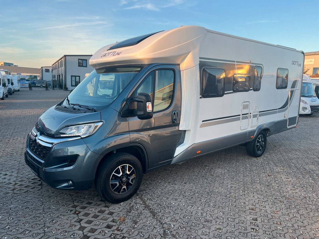 GiottiLine, THERRY T38 *QUEENSBETT*SAT*2xSOLAR*NAVI*KAMERA*