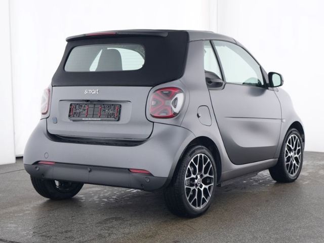 Smart fortwo EQ Cabrio Prime Exclusive 22kW JBL Kamera imagem 3