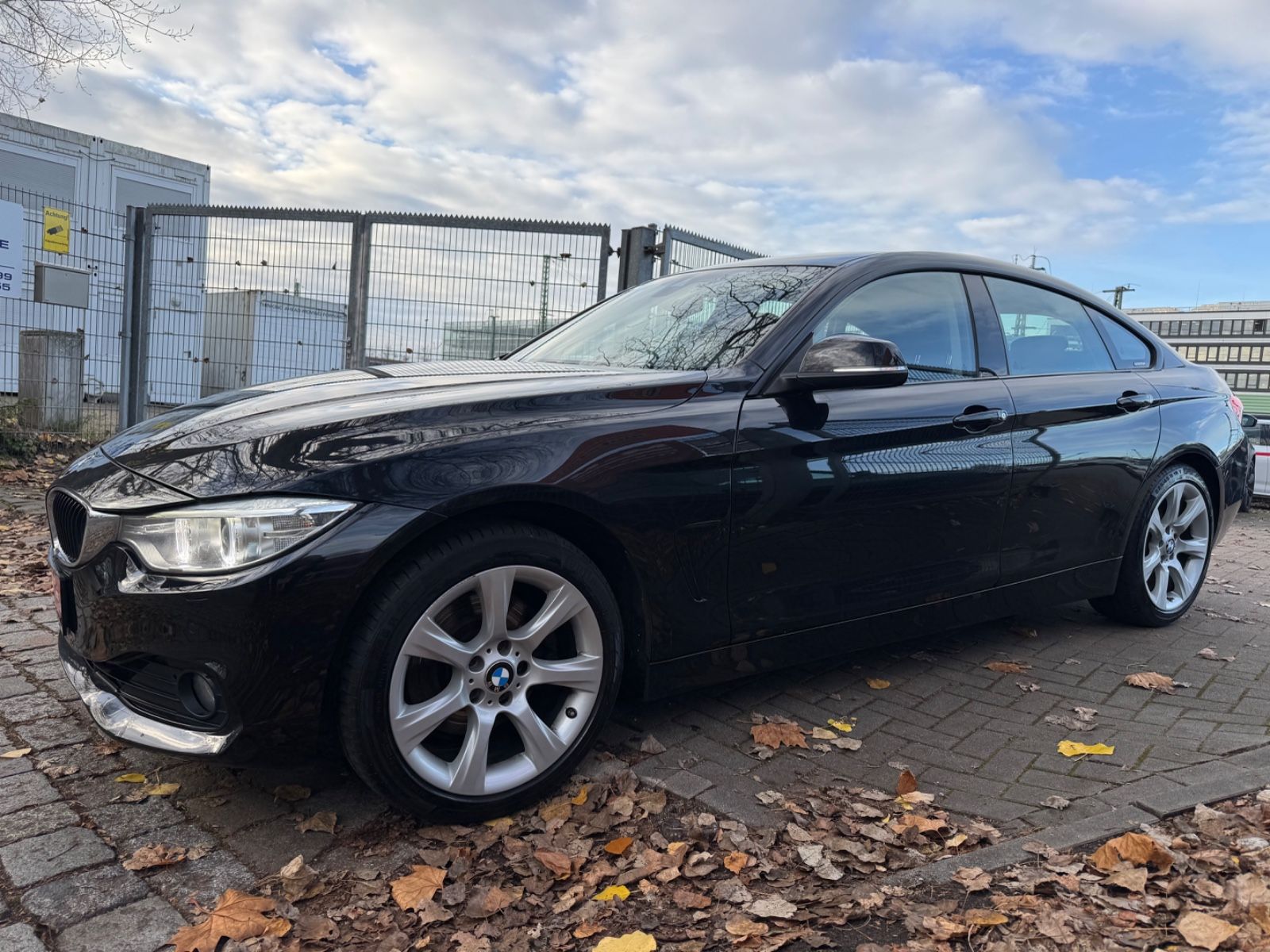 Fahrzeugabbildung BMW 430d xDrive Gran Coupé NAVI*LEDER*BI-XENON*LED