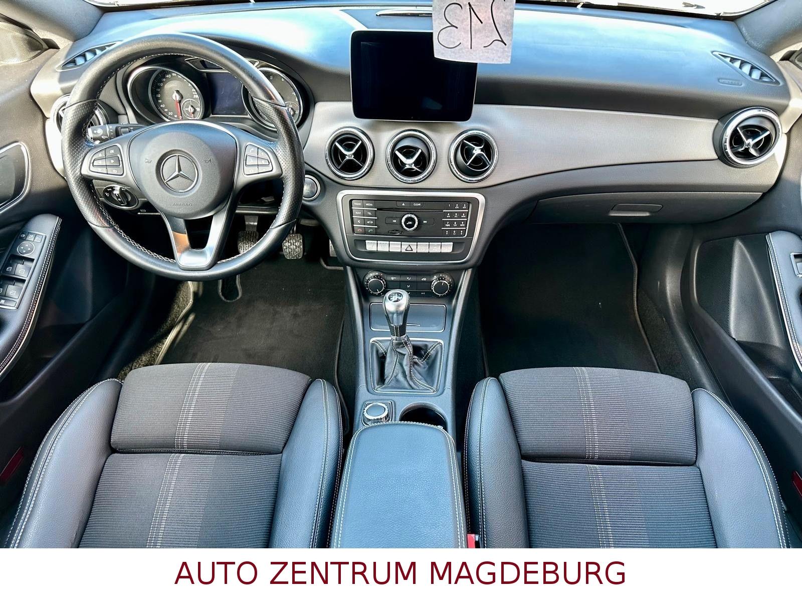 Mercedes-Benz CLA 180 Shooting Brake *LED*NAVI*STANDHEIZUNG*