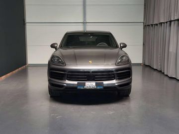 Porsche Cayenne - 2