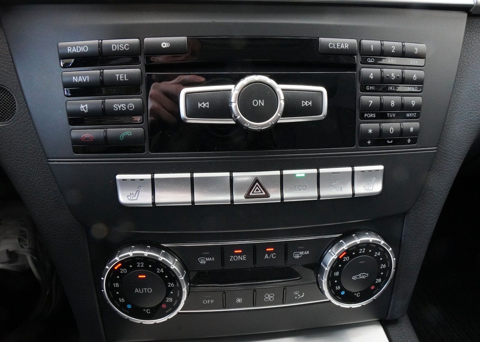 Fahrzeugabbildung Mercedes-Benz C 220 T CDI *Autom.*Navi*Xenon*Shz*Pano*AHK*