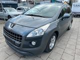 Peugeot 3008 Premium PANORAMA/6 GANG/SHZ/AHK - gebrauchte Peugeot 3008 aus dem Jahr 2012