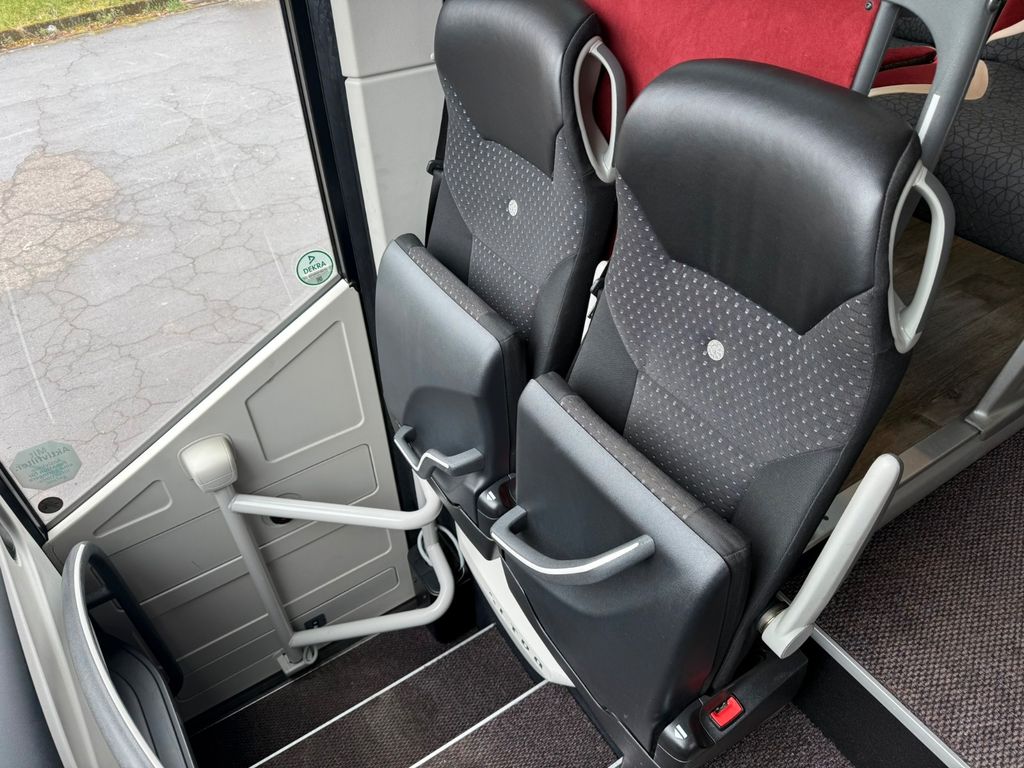 Car thumbnail