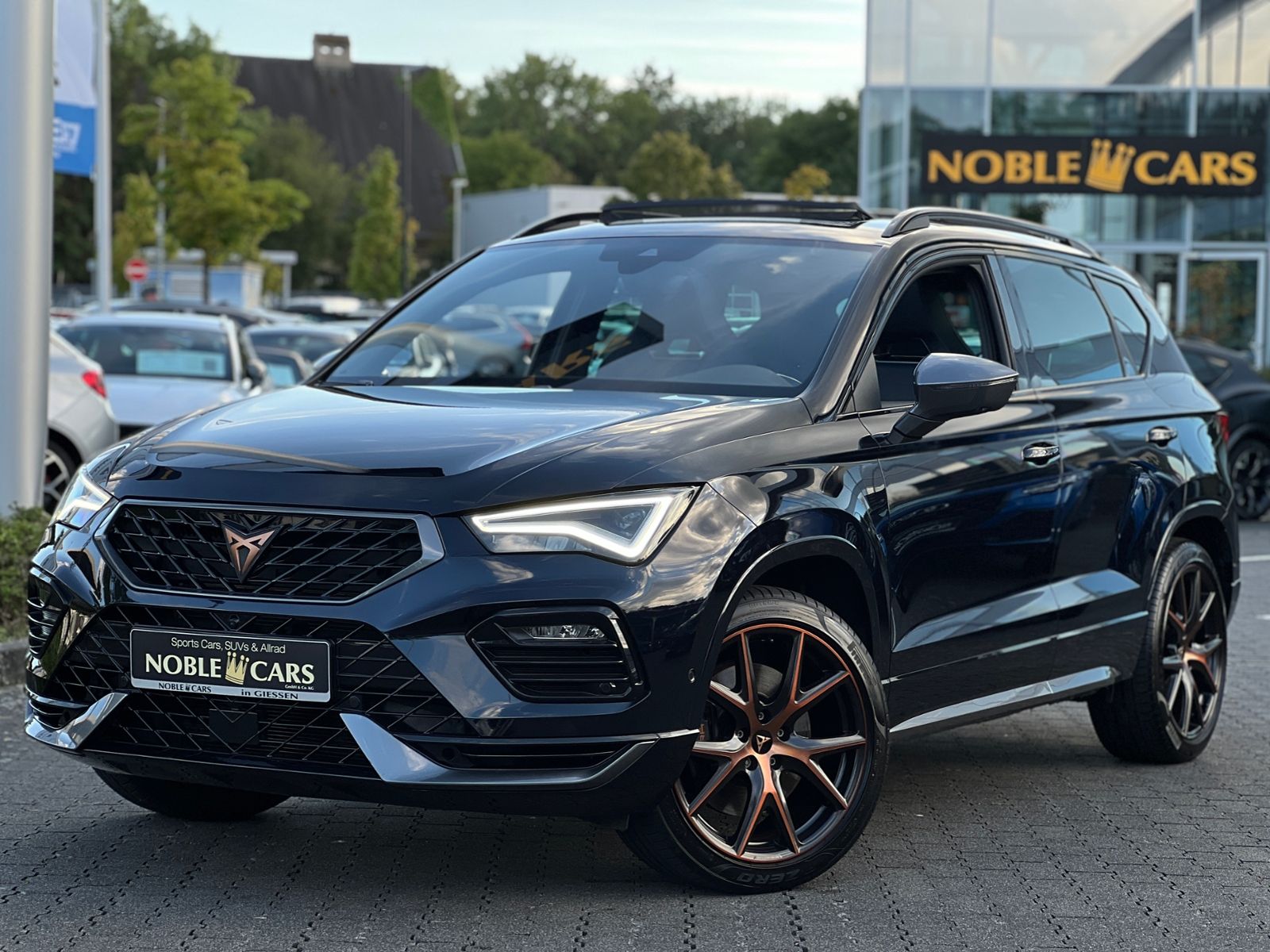 Fahrzeugabbildung CUPRA ATECA Limited Edition MY21 4Drive PANO NAV LEDER