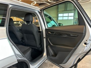 Skoda Karoq Style 4x4 *AHK*LED*Klima*SHZ*Navi*Kamera*