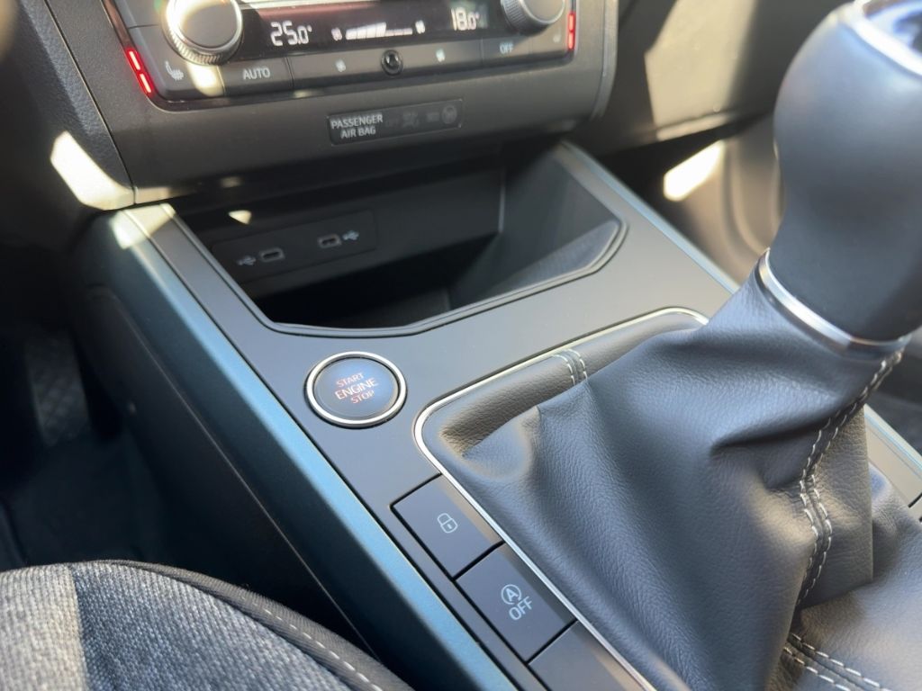 Fahrzeugabbildung SEAT Arona Xperience