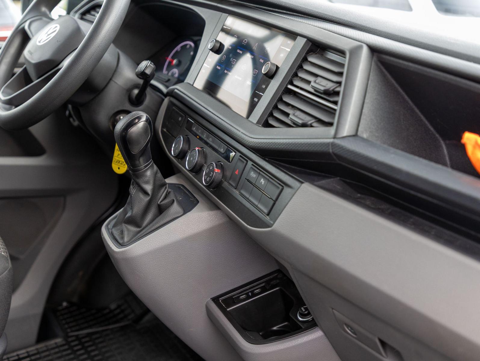Volkswagen T6.1 Kasten kR 2.0TDI DSG LED EPH DAB CarPlay AH