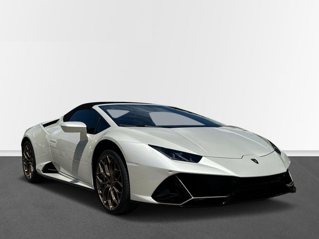 Lamborghini Huracán EVO Spyder*CAM*LIFT*LED*LEDER*NAV*