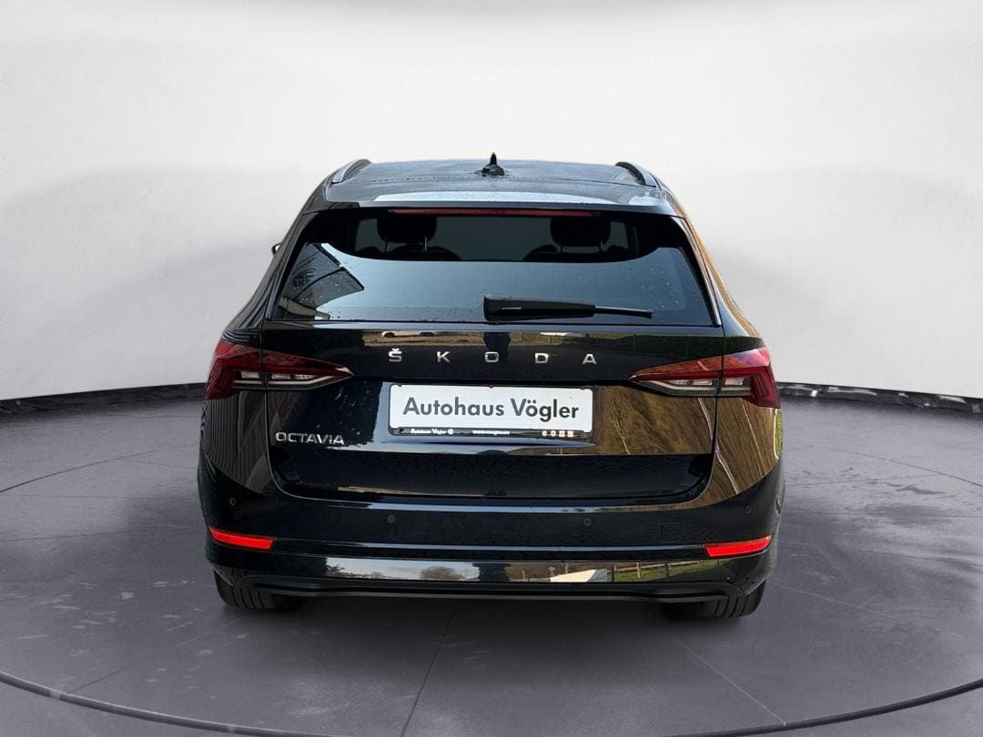 Octavia Combi Ambition