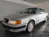 Audi 100 2.8 V6 Oldtimer - Audi 100: V6