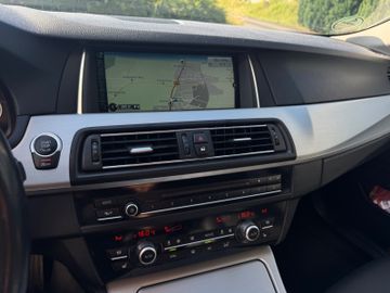 BMW 525 - 12