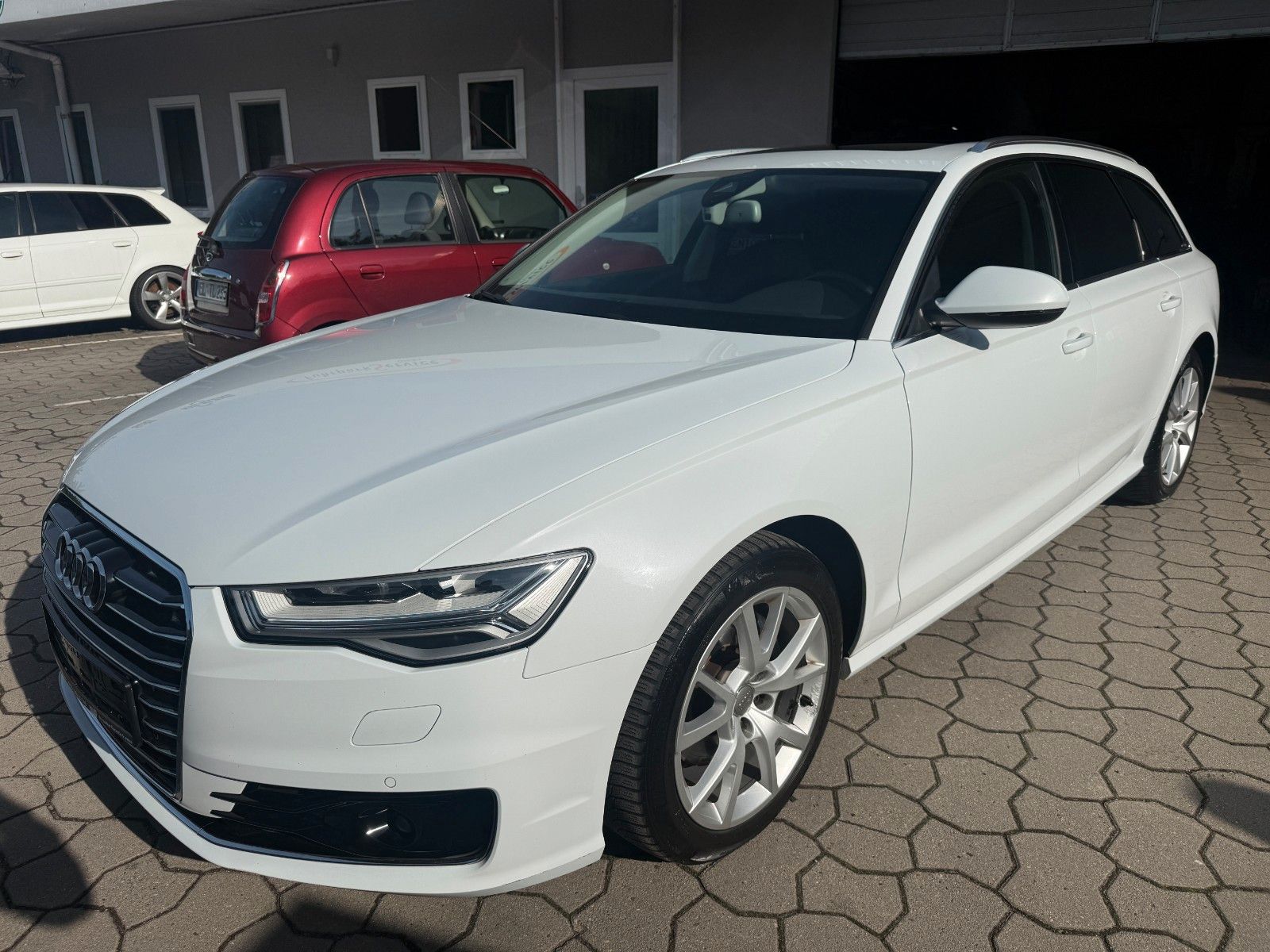 AUDI A6 Avant 2.0 TDI ultra BOSE LED 4x Sitzh. AHK