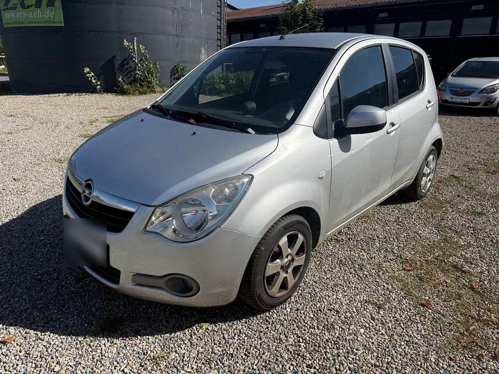 Opel Agila