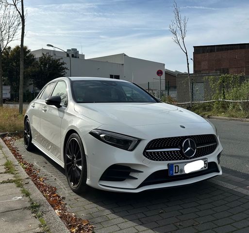 Mercedes-Benz A 220 AMG Burmester, Multibeam LED, Garantie