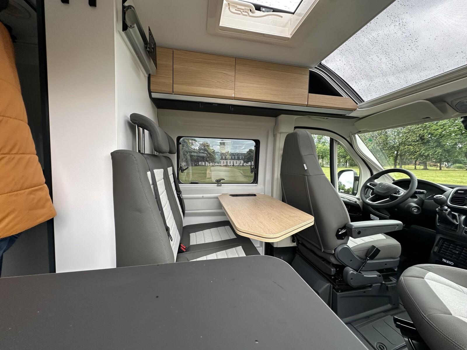 Adria Twin Select 640 SGX 
