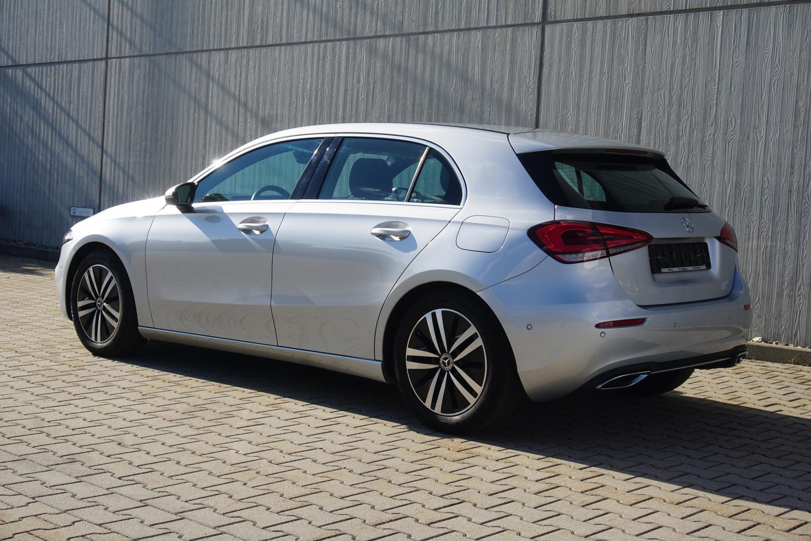 Mercedes-Benz A-Class 1.3 AHK Navi Kamera LED Tempomat, миниатюра 6