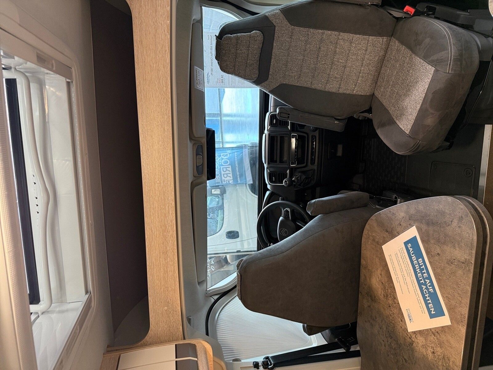 Fahrzeugabbildung Pössl Summit 600 Plus Citroen 140 PS Dörr Edition