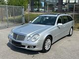 Mercedes-Benz E 200 T Kompressor 2. Hand Wenig KM Automatik - Mercedes-Benz E 200: Kompressor
