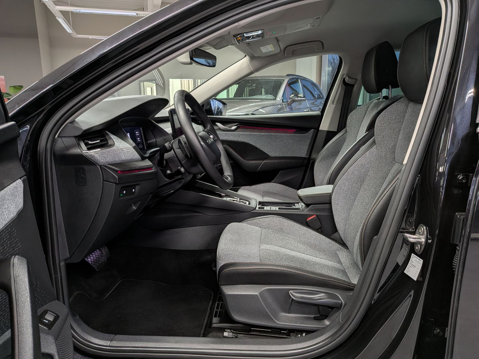 Fahrzeugabbildung SKODA Octavia 1.5 TSI mHEV DSG ACC Style-Paket AHK 17"